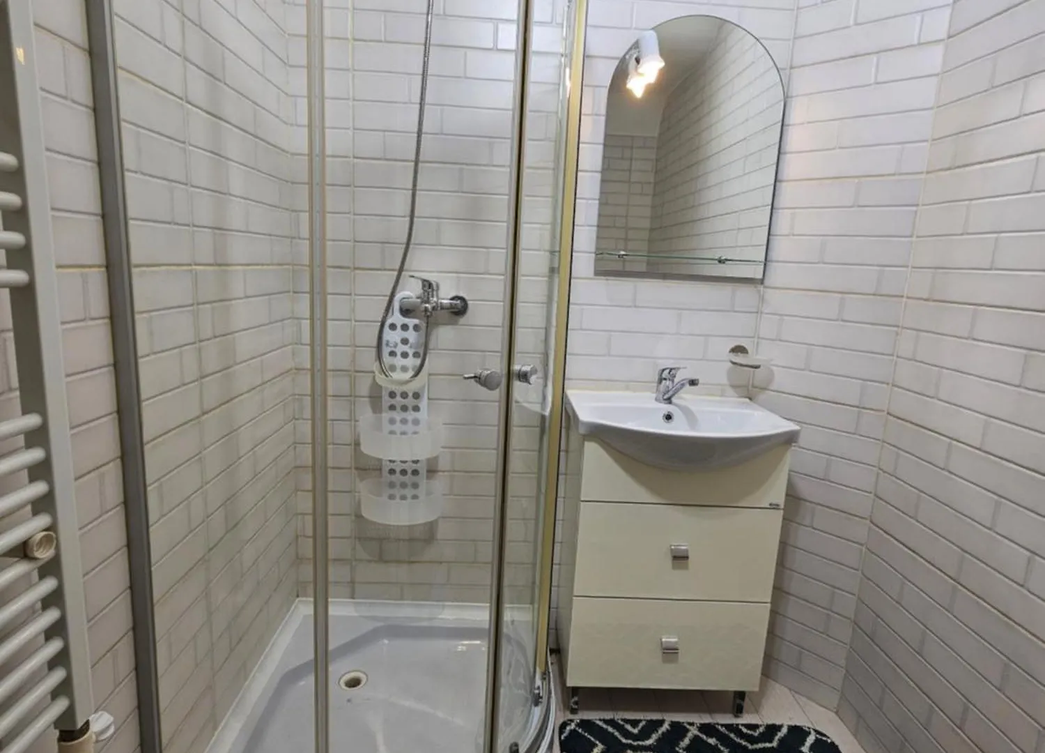 White Apartment By Hilton II Bukarest 0*,  Rumänien